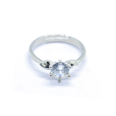 Leafy Accents on the Ring