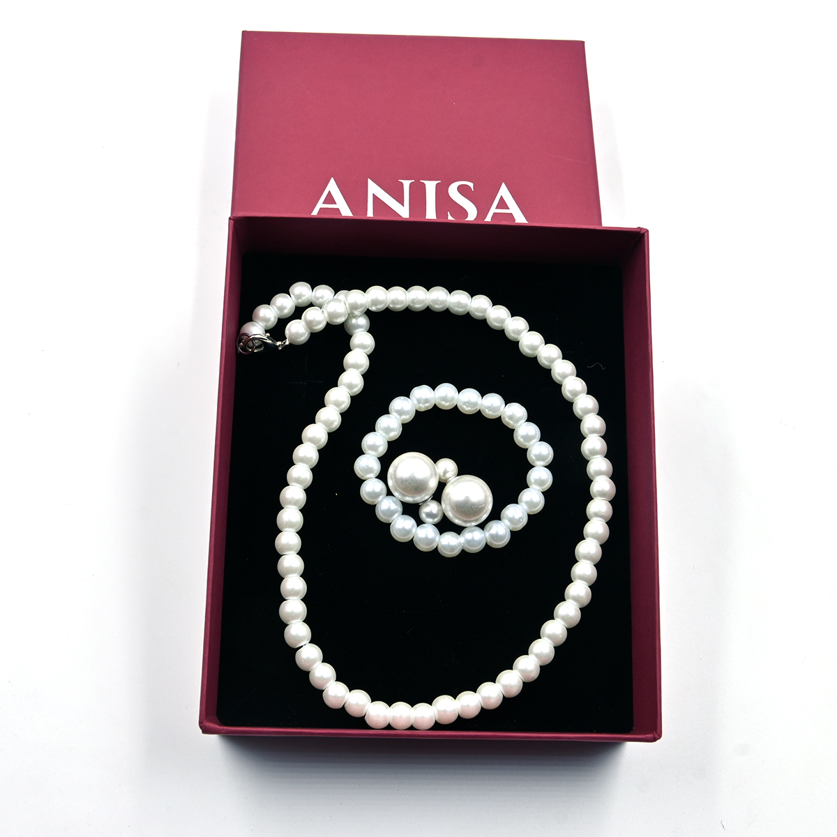 Pearl Necklace Set: Choker, Bracelet, Double-Sided Earrings